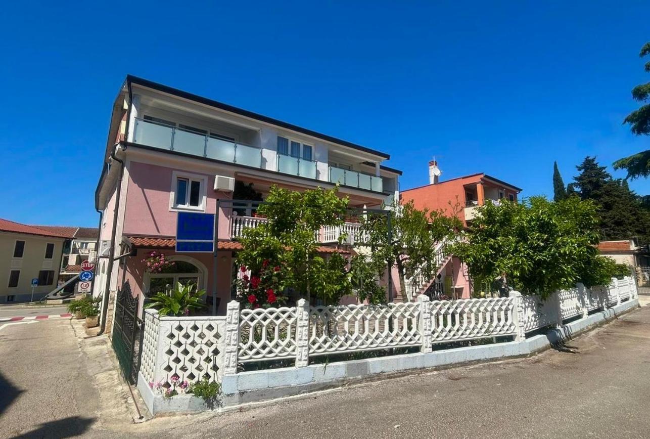 Apartments Tereza Novigrad  Ngoại thất bức ảnh